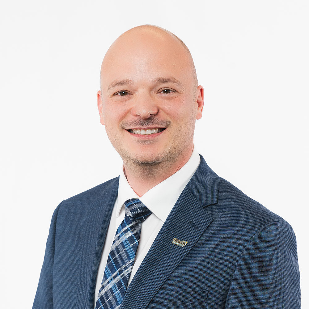 Cédrick Beauregard, conseiller municipal du district 9 Cédrick Beauregard Conseiller municipal du district 9 Granby